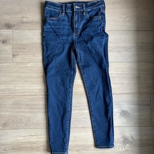 Jeans (3 for 20, 4 for 30 deal)